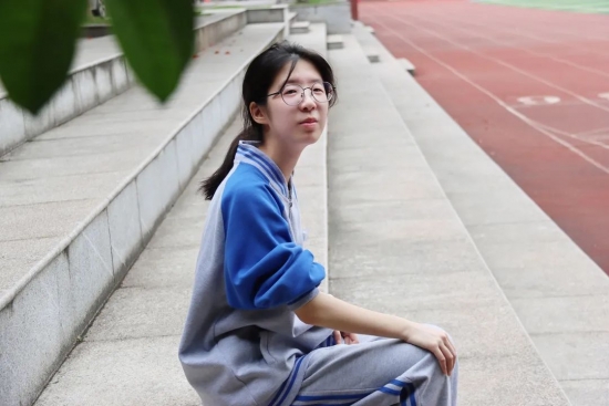 云图片