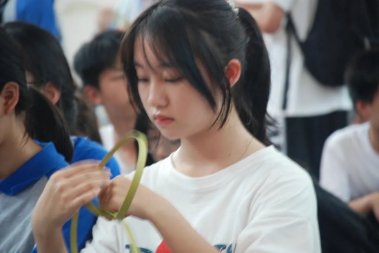 云图片