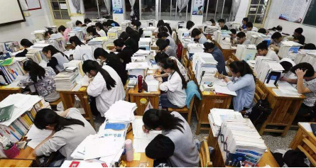 云图片