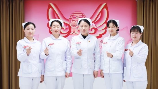 云图片