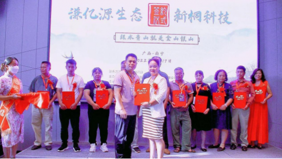 云图片