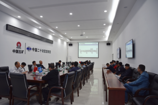 中国二十冶宝龙项目9条道路工程顺利通过竣工预验收
