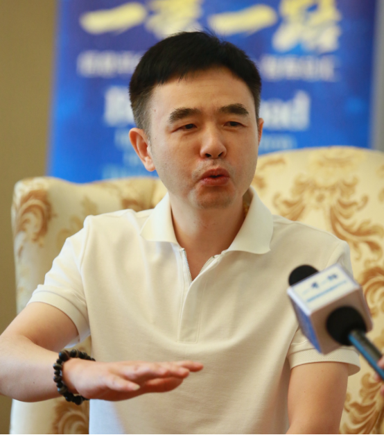 云图片