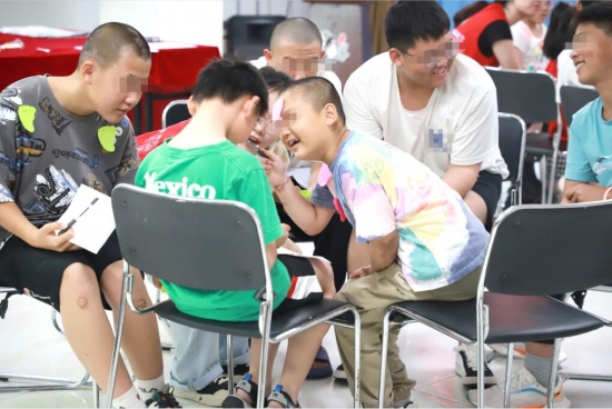 云图片