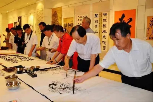 云图片