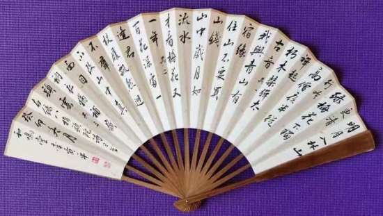云图片