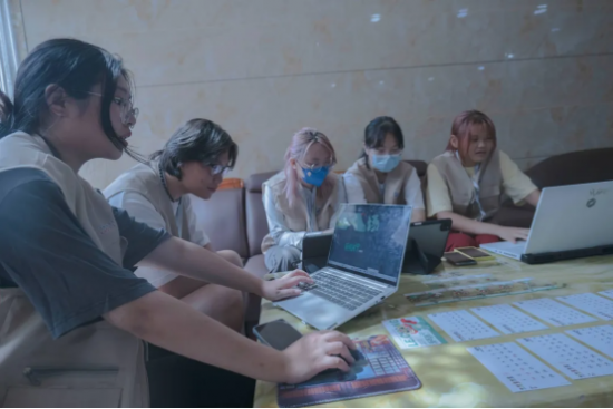 云图片