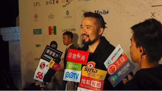 云图片