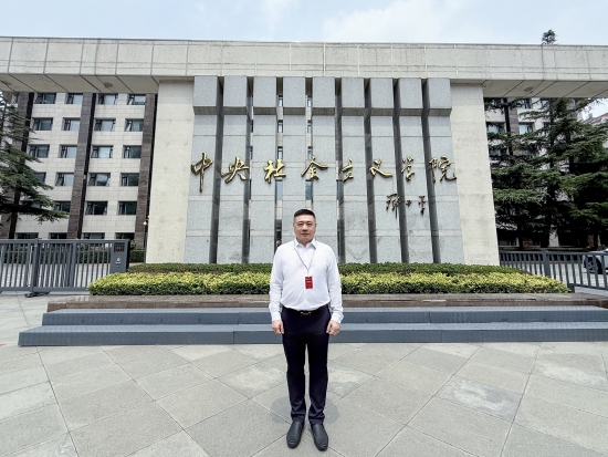 云图片