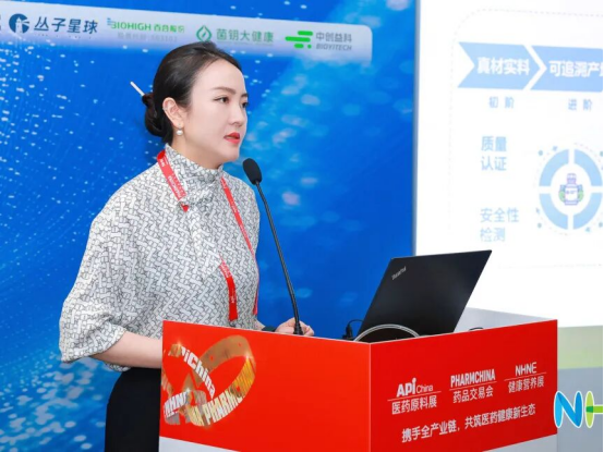 云图片