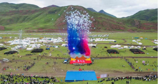 2021年巴青县霍尔巴青黑帐篷文化旅游艺术节开幕 - 中国日报网